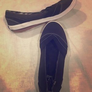 Keds Ortholite Slip ons